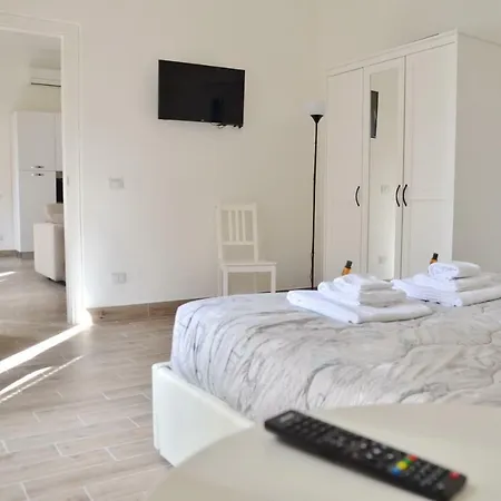 Domitilla - Luxury In The Heart Of Apartment Rome