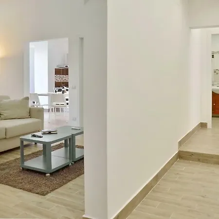 Domitilla - Luxury In The Heart Of Apartment