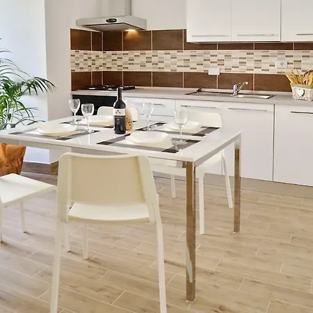 Apartment Domitilla - Luxury In The Heart Of *
